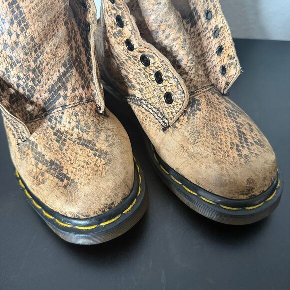 Vintage Dr. Martens Boots Pascal Snakeskin Snake Leather Women UK 4 US 6 Shoes‎ - Picture 3 of 13